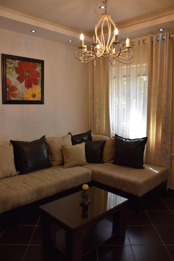 Apartments Scepanovic Tivat Eksteriør bilde