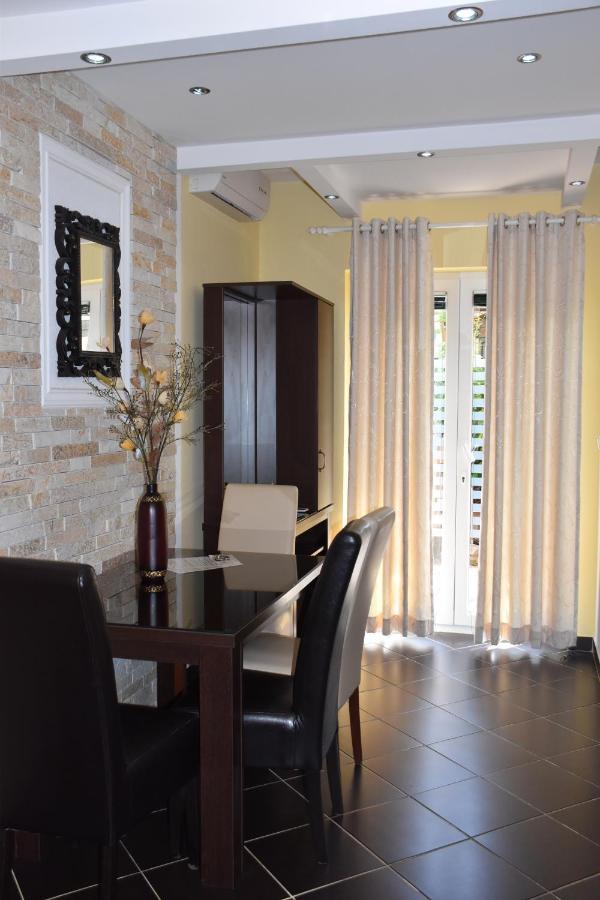 Apartments Scepanovic Tivat Eksteriør bilde