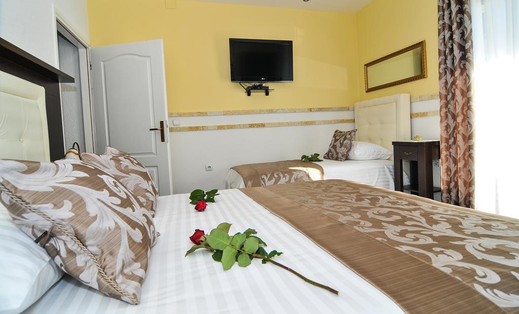 Apartments Scepanovic Tivat Eksteriør bilde