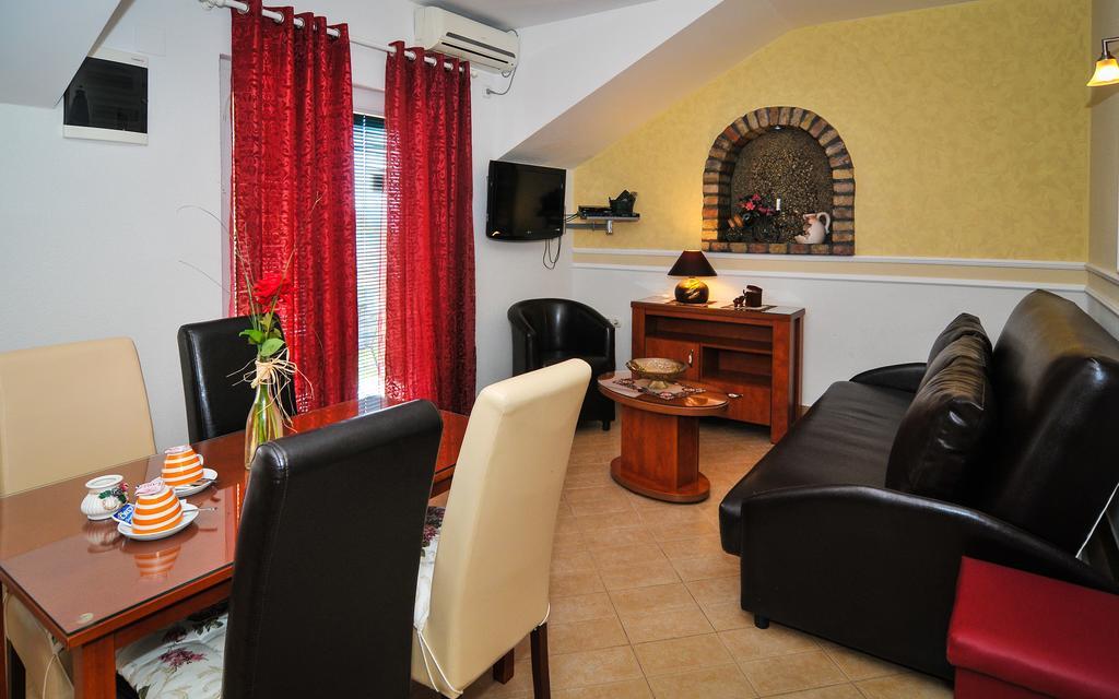 Apartments Scepanovic Tivat Eksteriør bilde